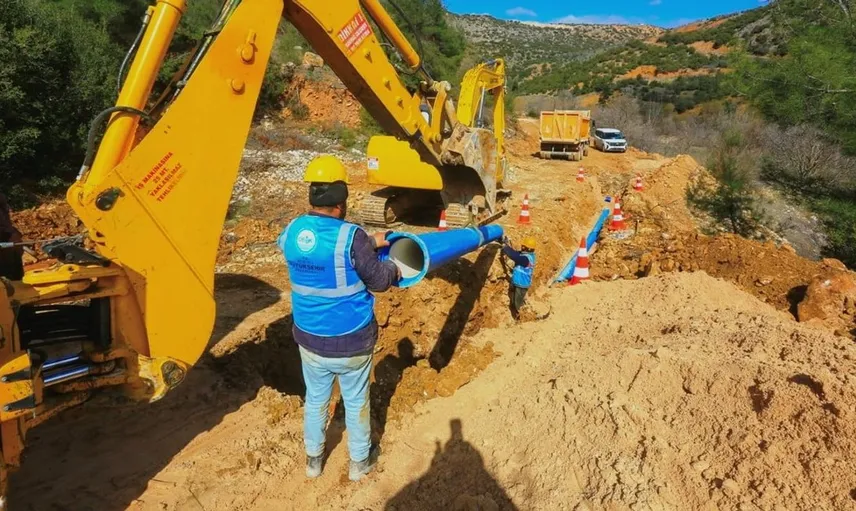 Çal'daki mahallelere güvenli içme suyu: DESKİ terfi hattını yeniledi