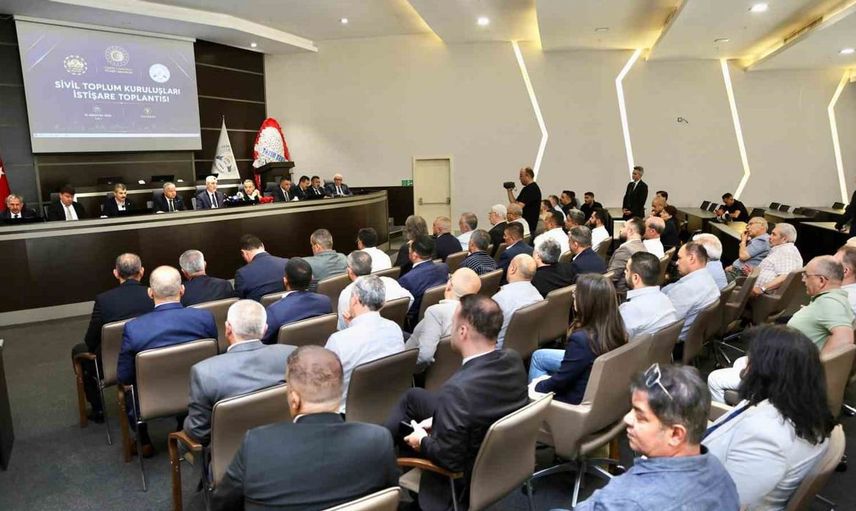 Ticaret Bakanı Bolat, Aksaray'ın ihracat hedeflerini açıkladı