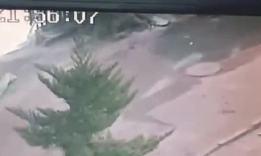 Kısa sürede motosikleti çalan hırsız güvenlik kamerasına yakalandı