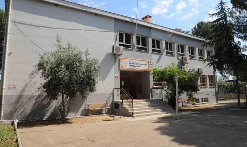 Manisa'da okullar için 1.594 kişilik yeni istihdam fırsatı sunuluyor