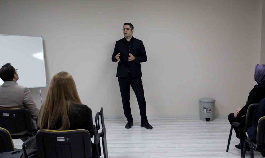 Kayseri'de palyatif bakım hemşireliği eğitim programı başladı