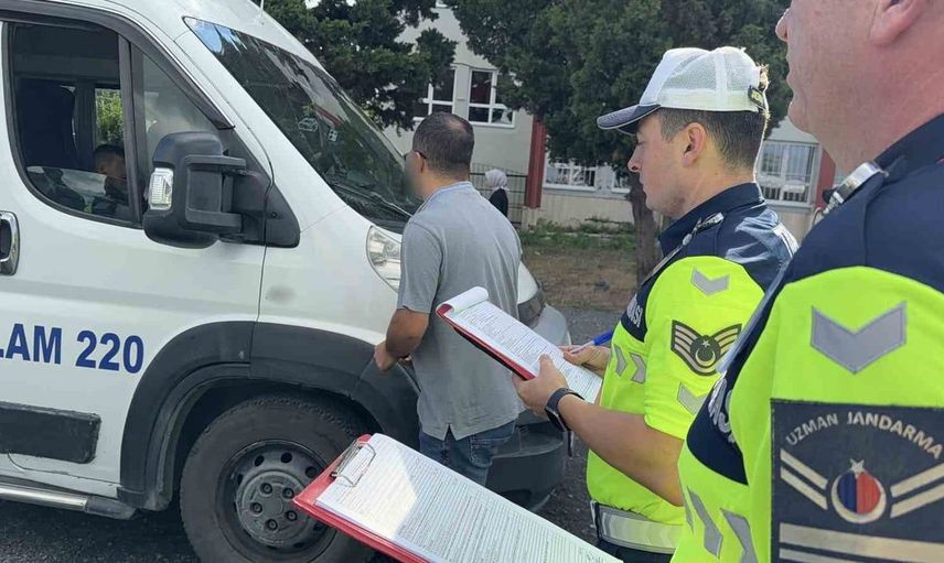 İstanbul'da okulların açılışında jandarmadan sıkı güvenlik tedbirleri