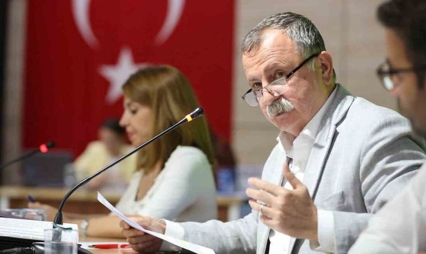 Yunusemre Belediyesi'nde meclis yapısında değişiklikler gerçekleşti