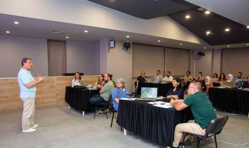 Bursa'nın dijital güvenliği güçleniyor: Başdenetçi unvanı kazanan personel