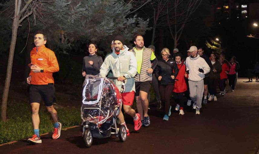 Küçükçekmecelilere antrenör eşliğinde ücretsiz spor yapma imkanı