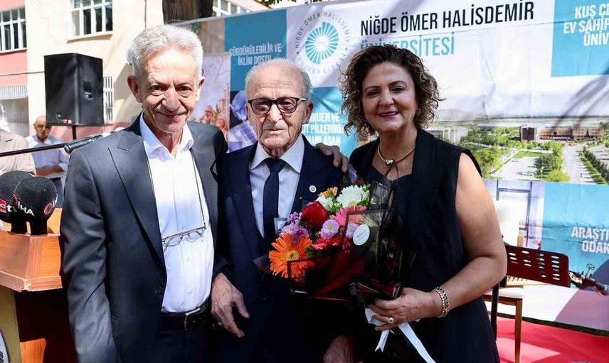 60 yaş ve üzeri için yeni eğitim fırsatı: Tazelenme Üniversitesi açılıyor