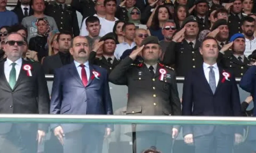Balıkesir'de 966 astsubay çavuş mezuniyet heyecanı yaşadı