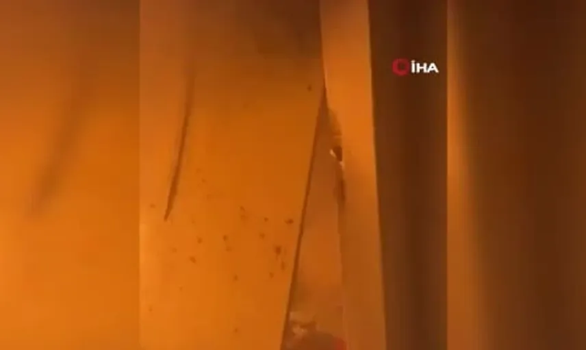 Gazze'de alevler arasında mahsur kalan kız çocuğu kurtarıldı