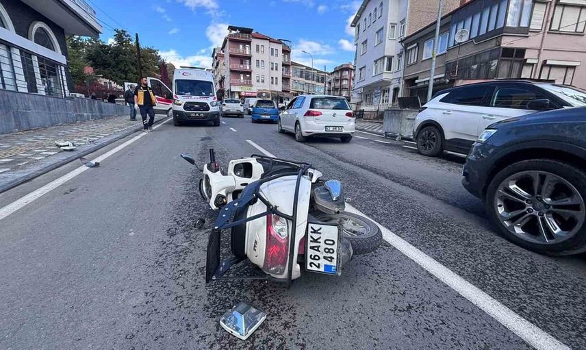 Tavşanlı'da motosiklet kazası: iki yaralı