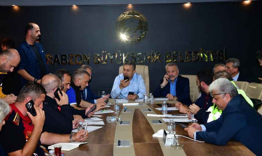 Trabzon'da yağışlar etkili: Metrekareye 50 kilogram düştü