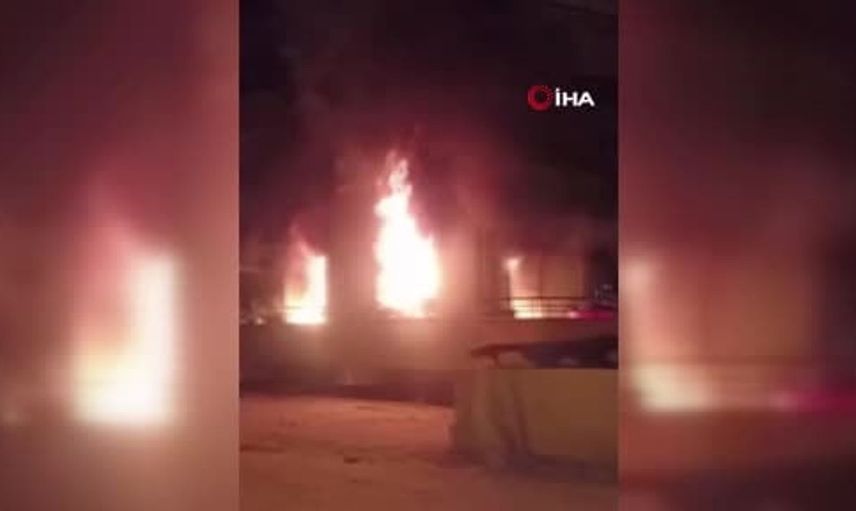 Yangında anne ve oğlu yaralandı: Patlama anı güvenlik kamerasında görüntülendi