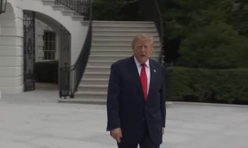 Trump'tan Zelenskiy'e eleştiri: Yeni bir Ukrayna liderinin seçilmesi gerekiyor
