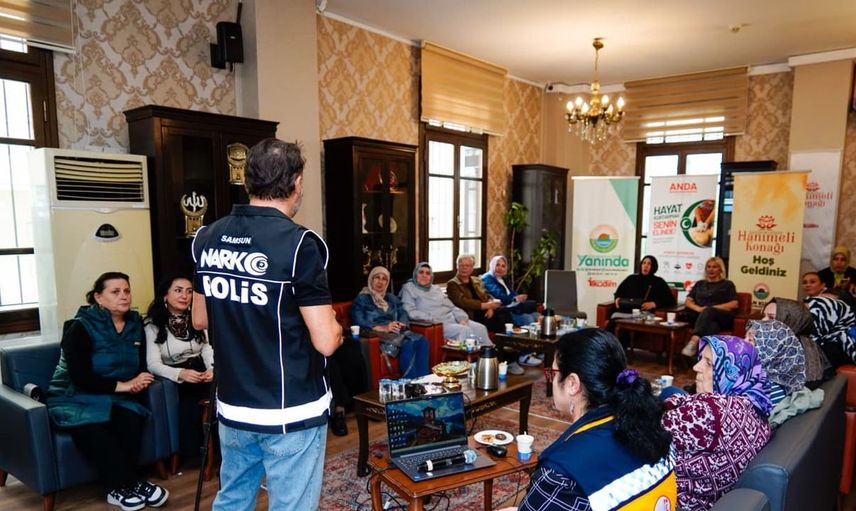 Samsun'da kadınlara yönelik bilinçli anne eğitim programı başladı