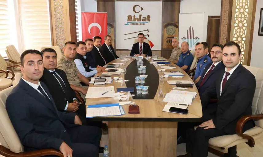 Ahlat Şenlikleri öncesi güvenlik toplantısı yapıldı: Etkinlikler için tedbirler alındı