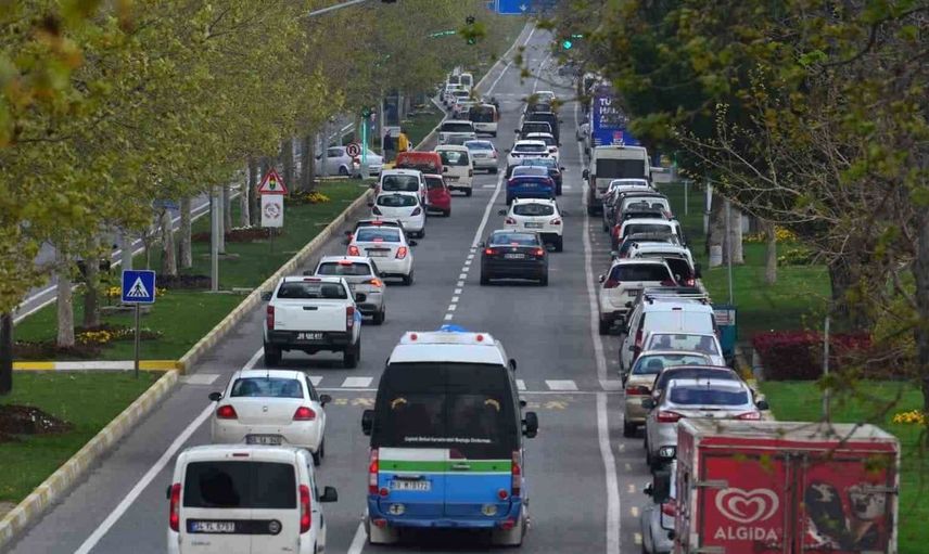 Tekirdağ'da trafiğe kayıtlı motorlu taşıt sayısı 402 bini geçti