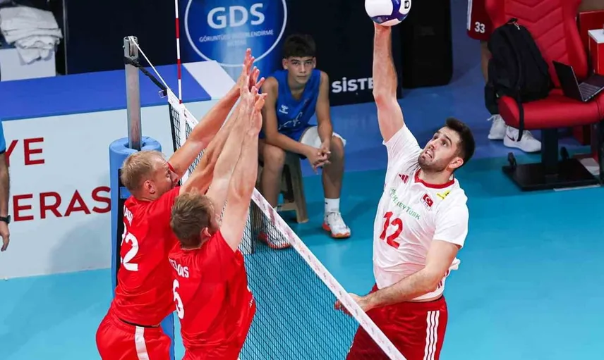 A milli voleybol takımı danimarka'yı hazırlık maçında temiz bir skorla geçerek galip geldi