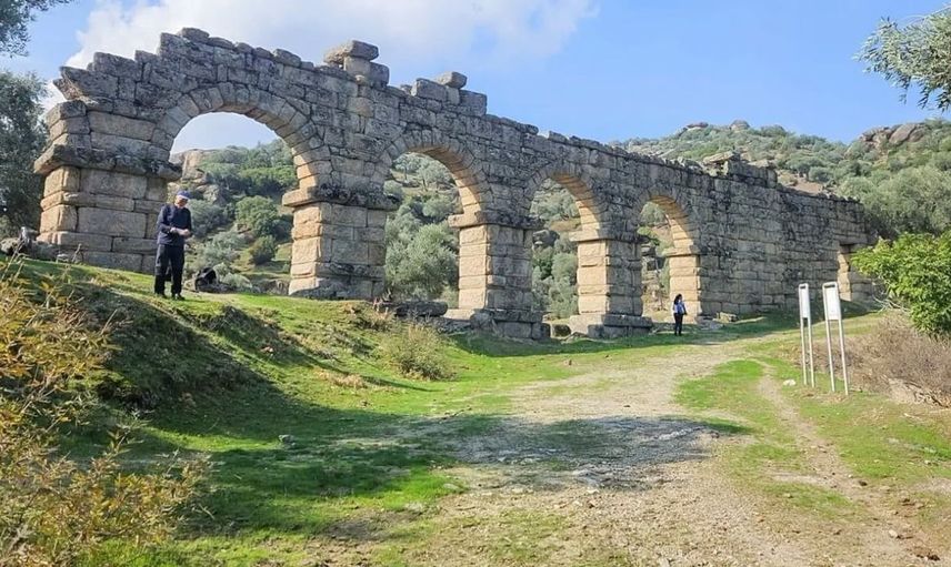 Efeler’den Alinda Antik Kenti’ne birlik ve doğa yürüyüşü