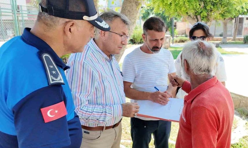Mersin'de bitkin düşen at yeni yuvasına kavuştu