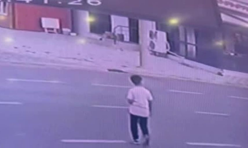 Afyonkarahisar'da feci kaza: 13 yaşındaki çocuğun saniyelerle hayatı kurtuldu