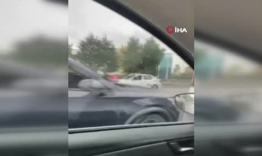 Avcılar'da yaşanan trafik kavgasında plakayı söktüler