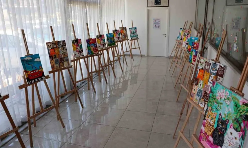 Bodrum'daki çocuklar yaz tatilini sanatla taçlandırdı