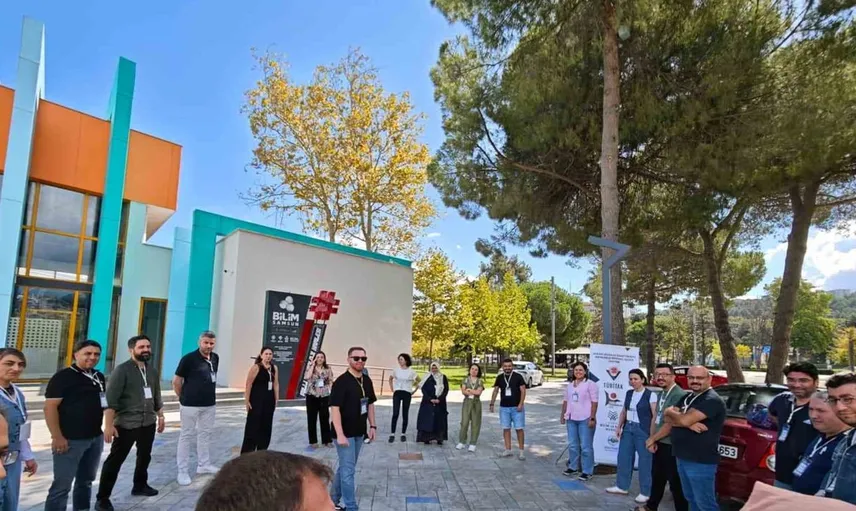 Samsun'da sosyal bilgiler öğretmenleri metaverse ile dijital eğitim materyali üretecek