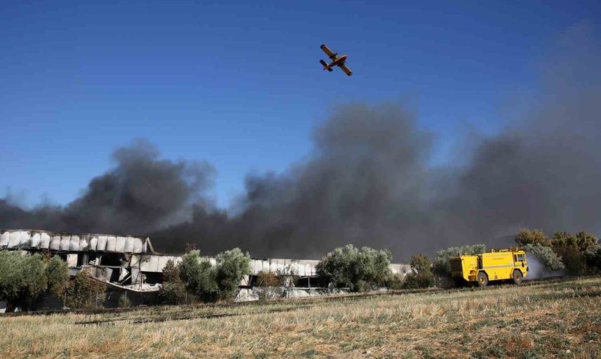 Yunanistan'da hava gösterisinde korkunç kaza: İki pilot hayatını kaybetti