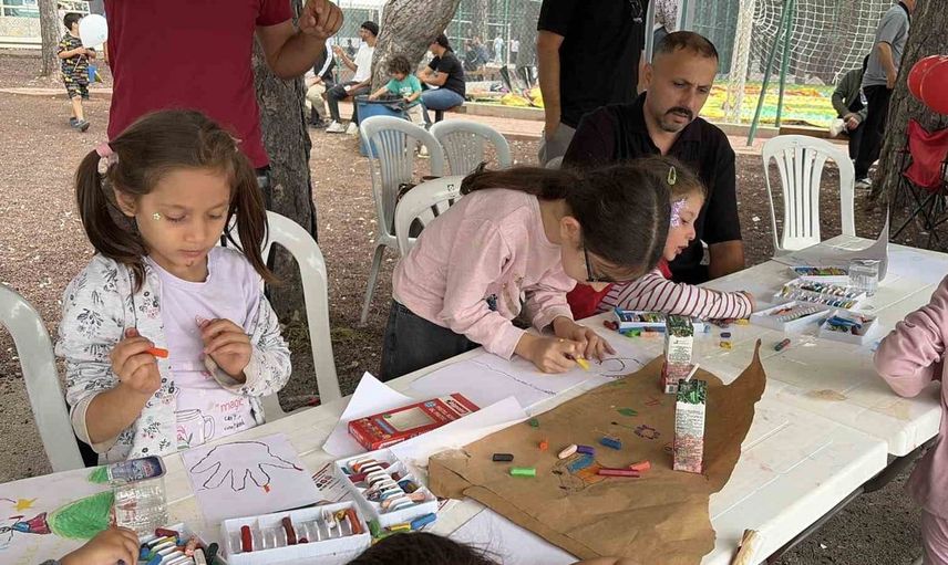 Osmaniye'de çocukların neşesi Zorkun Çocuk Şenliği'nde açığa çıktı