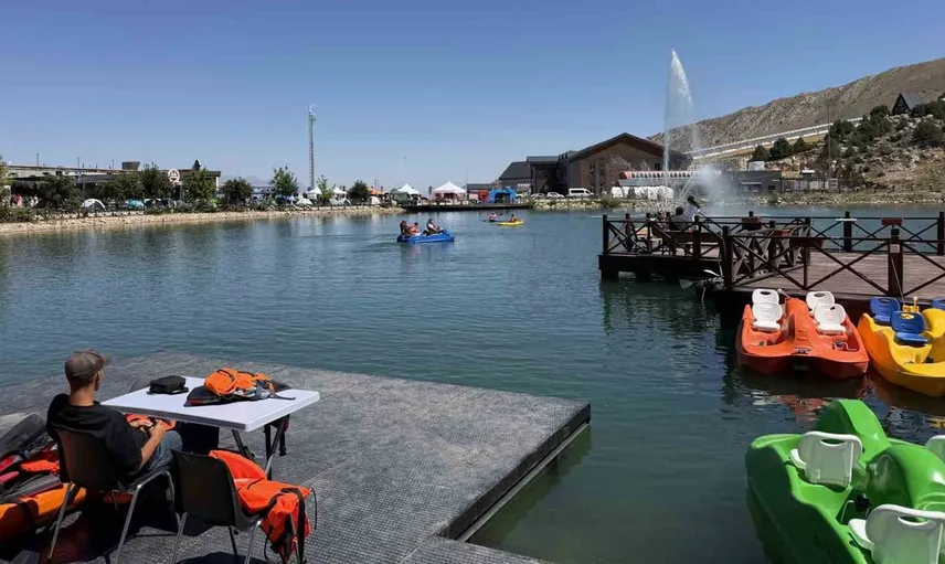Ergan Dağı'nda yazın kano heyecanı yaşanıyor