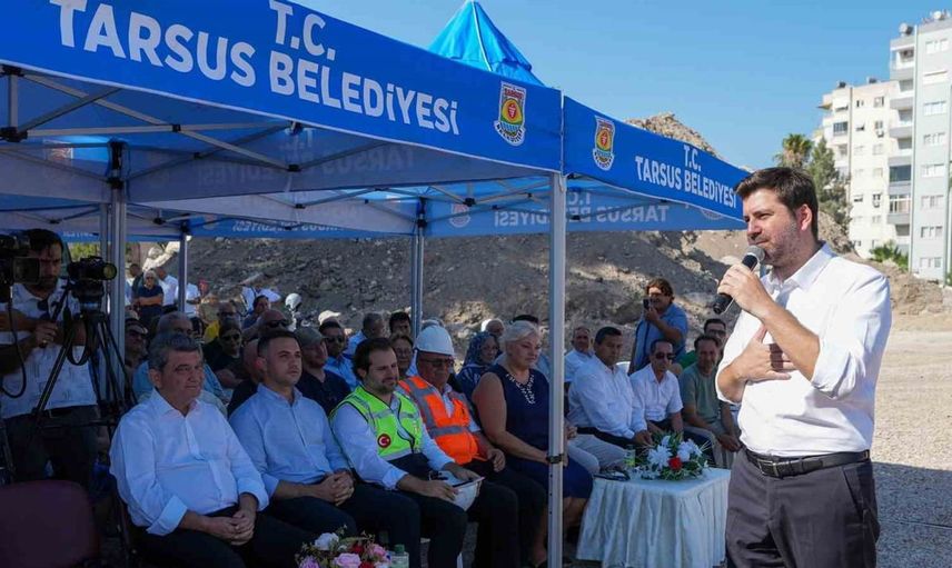 Tarsus’ta kentsel dönüşüm projesinde ilk beton döküldü