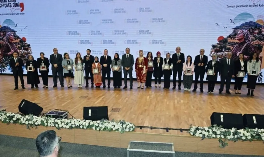 Kadın çiftçilere ödül: Samsun'da örnek proje başarıya ulaştı