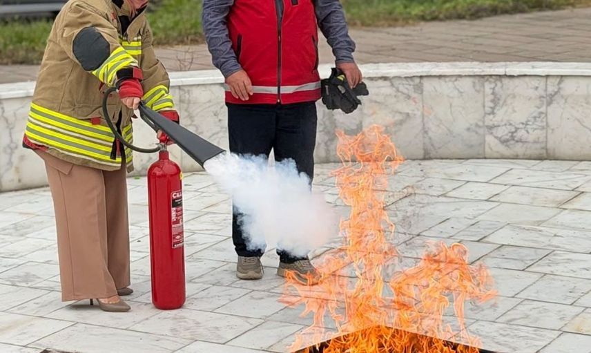 Düzce'de yangın söndürme eğitimi ile güvenlik bilinci arttı