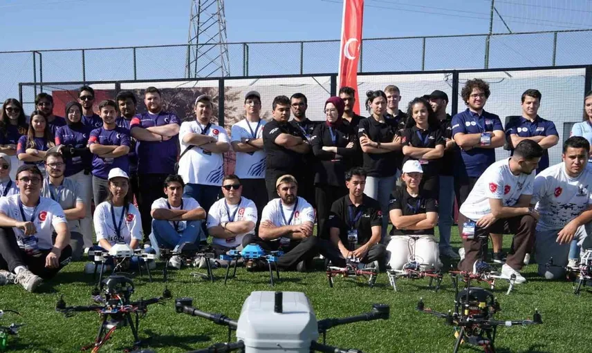 Teknofest 2026'da Sürü İHA Yarışması heyecanı Gaziantep'te başladı