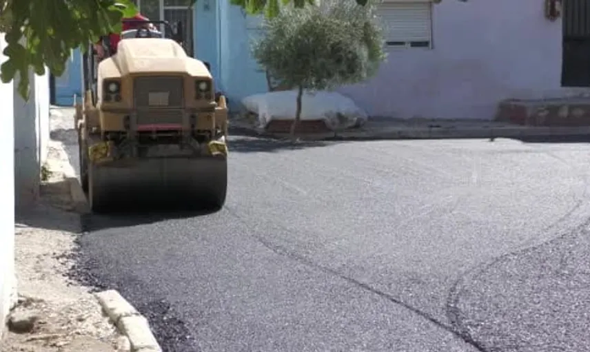 Salihli’de ulaşım konforu artıyor: Çiçek Caddesi’nde asfalt çalışmaları başladı