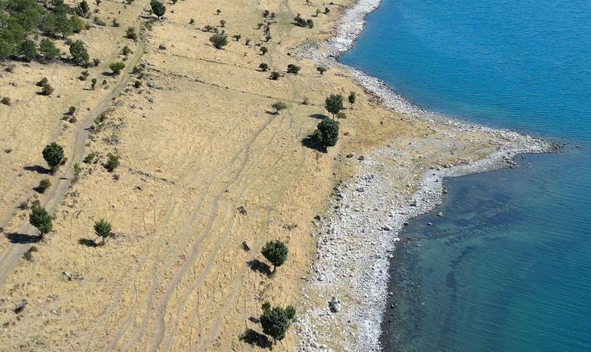 Van Gölü'ndeki küçülmenin sebepleri ve önemi: 35 yılda 31 kilometrekare alan kaybı
