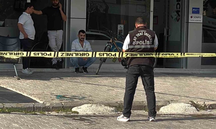 Aksaray'da 5. kattan düşen adam hastanede yaşamını yitirdi