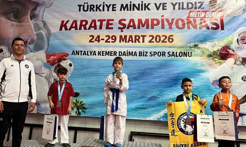 8 Yaşındaki Ramazan Özler Türkiye Şampiyonu Oldu