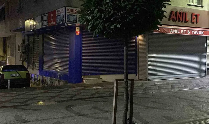 Bağcılar'da sokakta silahlı saldırı: Bir kişi hayatını kaybetti