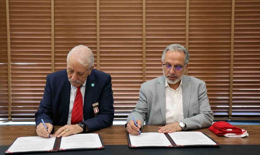 KKTC aksakalı öksüzoğlu'ndan talas belediyesine anlamlı emanet