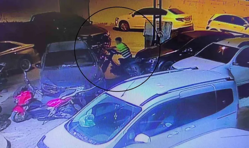 Hırsızlığı güvenlik kamerasında kaydedilen 14 yaşındaki çocuk yakalandı