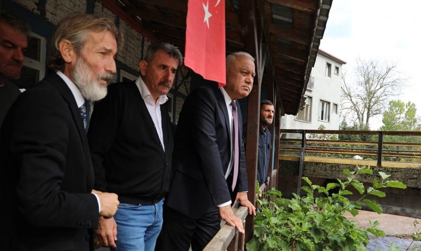 Daracıyayırı’nda sel felaketi sonrası esnaf taleplerini dile getirdi