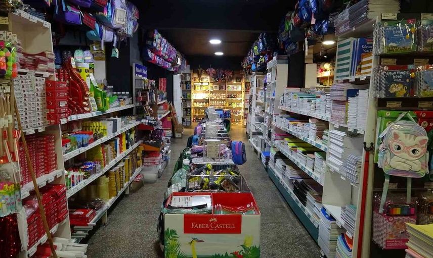 Çanakkale'de kırtasiye alışverişleri hız kazandı: Veliler hazırlıklarını yapıyor