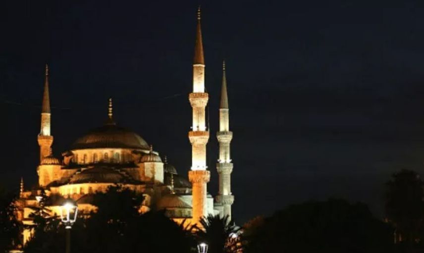 81 İlde 90 Bin Camiden Sela Sesleri Yükseldi