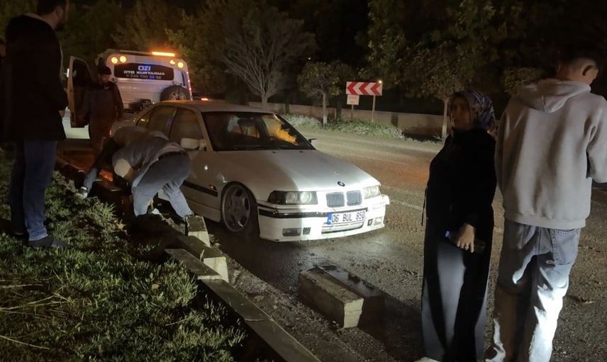 Eskişehir'de sağanak yağış kazaya neden oldu: Kontrolden çıkan araç karşı şeride geçti