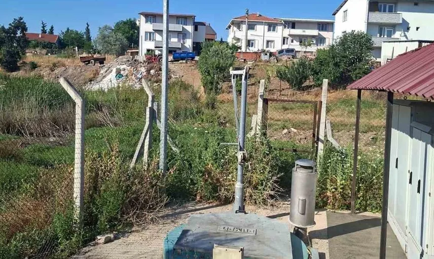 Susurluk'ta atık su sorununa çözüm bekleyen mahalle sakinleri: 1,5 yıldır devam ediyor