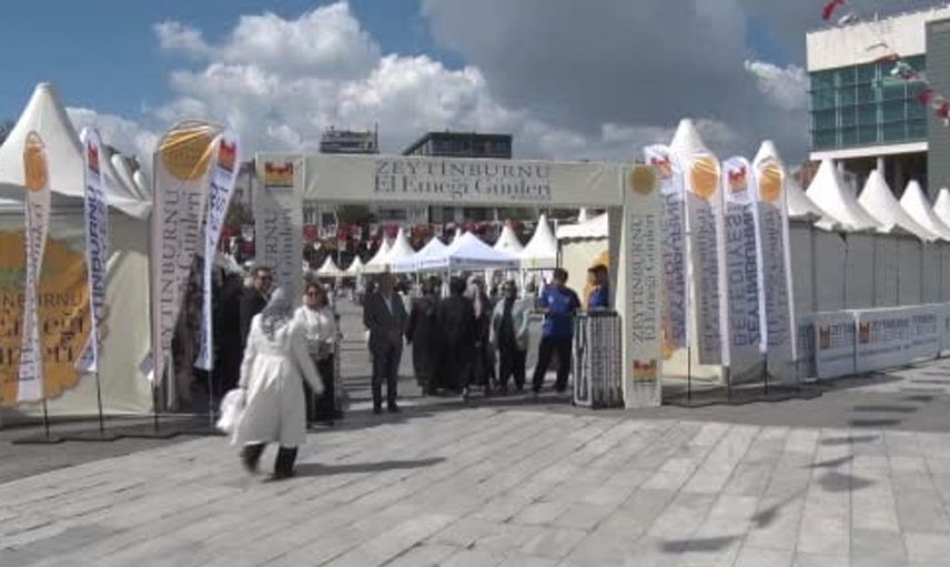 Zeytinburnu'nda kadın üreticilerin el emeği ürünleri satışta