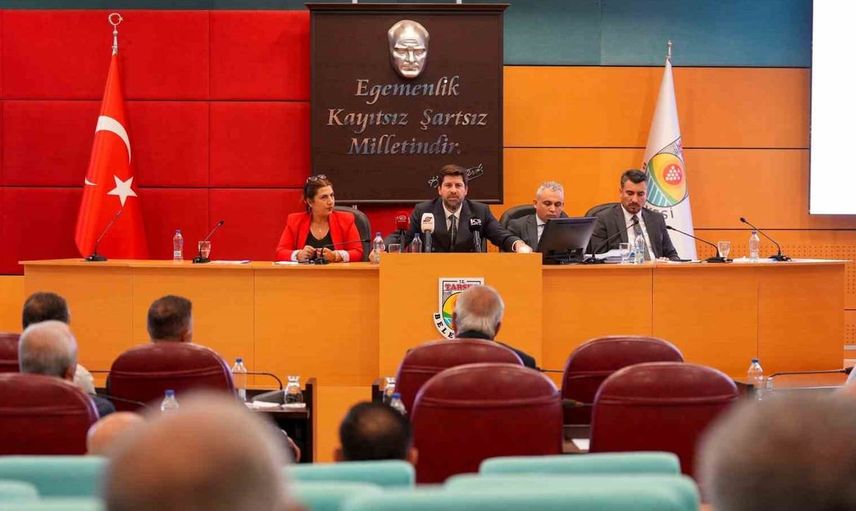 Tarsus'ta 2027 bütçesi görüşüldü, önemli projeler masaya yatırıldı