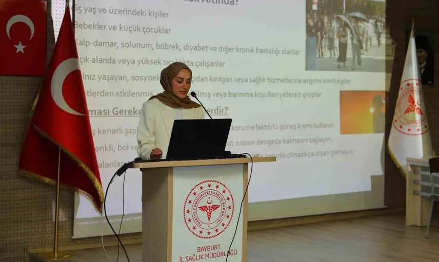 Bayburt'ta iklim krizi ve sağlığına etkileri üzerine eğitim verildi
