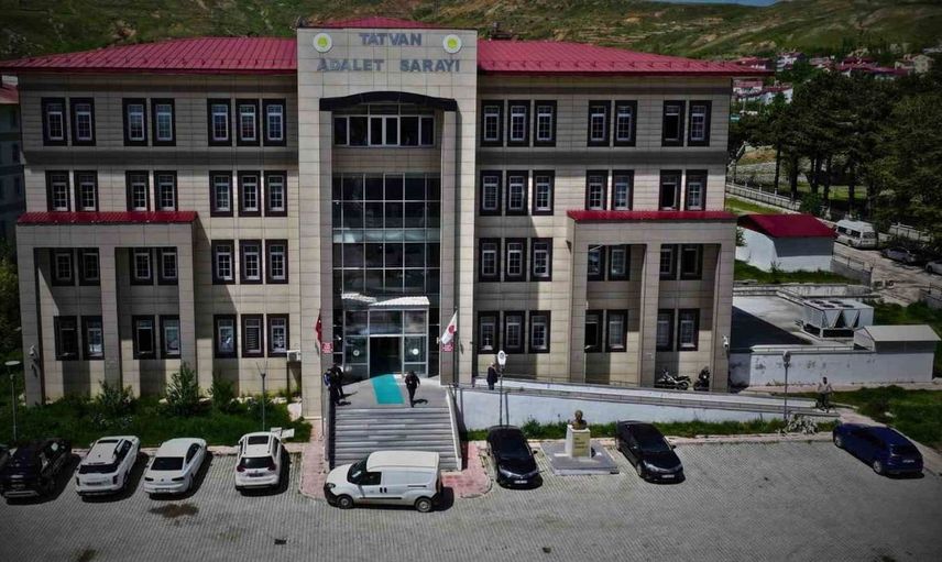 Tatvan'da sosyal medya paylaşımına karşı gözaltı kararı alındı