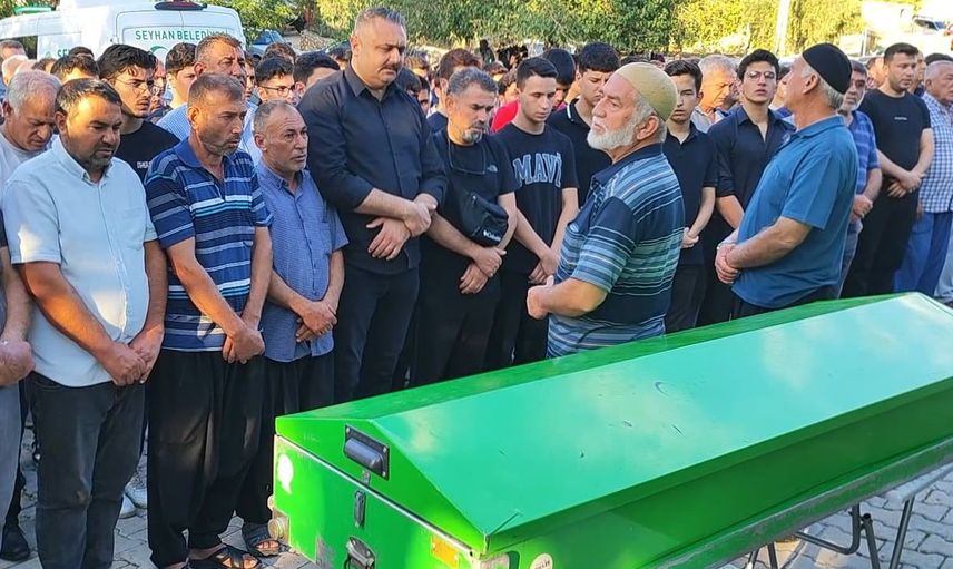 Kaza sonrası hayatını kaybeden gencin cenazesi gözyaşlarıyla toprağa verildi